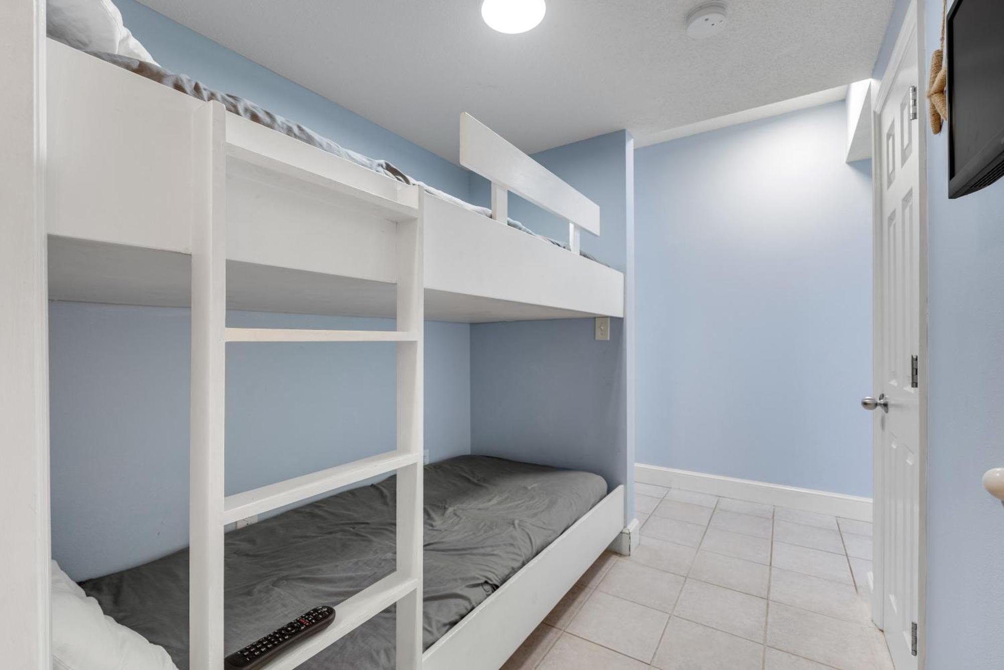 Parking Fee Included-Majestic 1-1606! Gulf Front 1Bedroom, Pool,Hot Tubs,Tennis Panama City Beach Kültér fotó